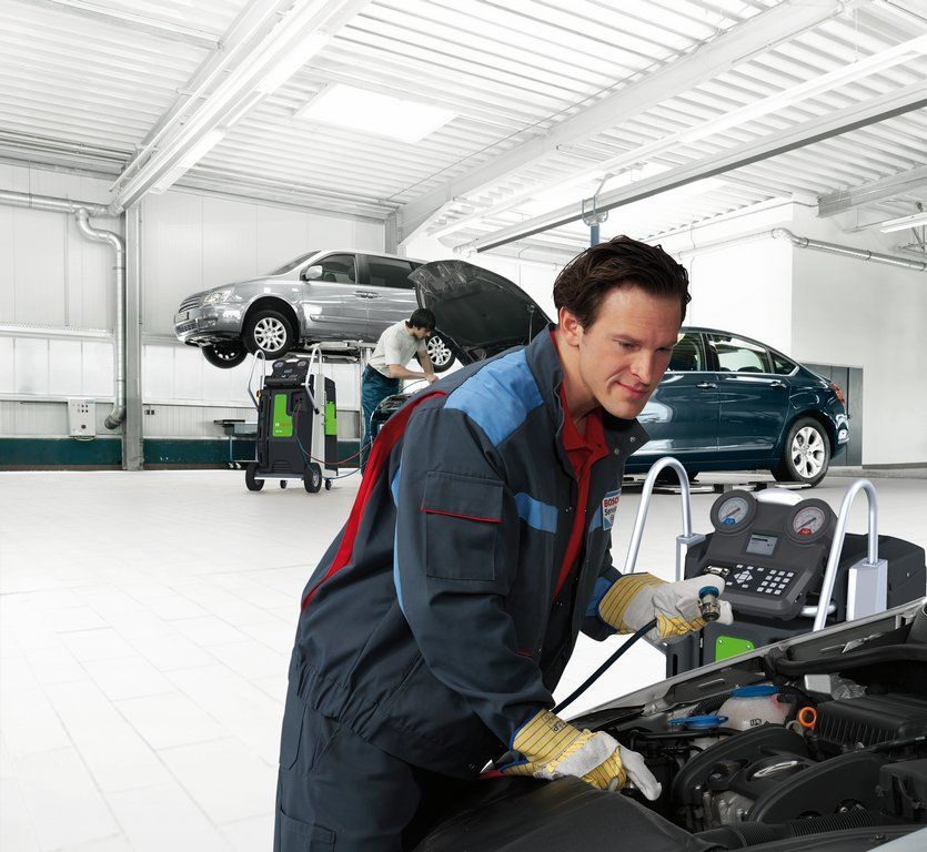 Revisión de coche en Valladolid